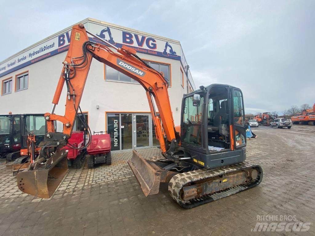 Doosan DX 63-3 حفارات صغيرة أقل من 7 طن (حفارات صغيرة)