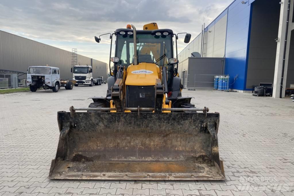 JCB 3 CX لوادر ذات جرافات عكسية