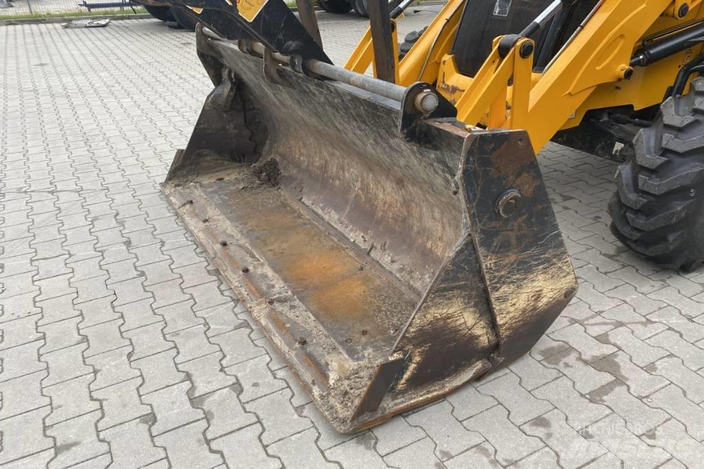 JCB 3 CX لوادر ذات جرافات عكسية