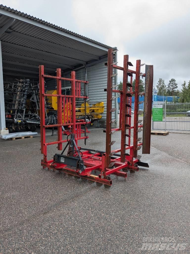 Kipa 7200 H زلاقات ميدانية