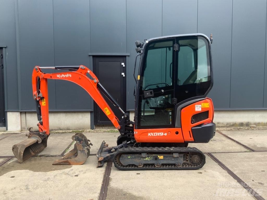 Kubota KX 019-4 حفارات صغيرة أقل من 7 طن (حفارات صغيرة)