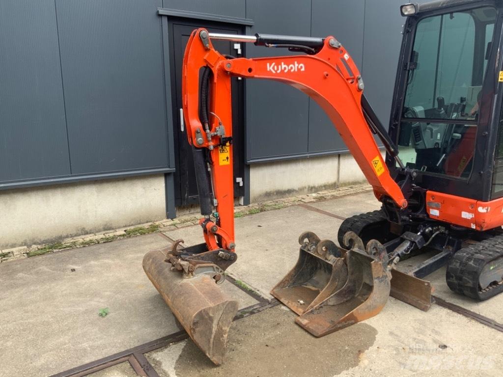 Kubota KX 019-4 حفارات صغيرة أقل من 7 طن (حفارات صغيرة)