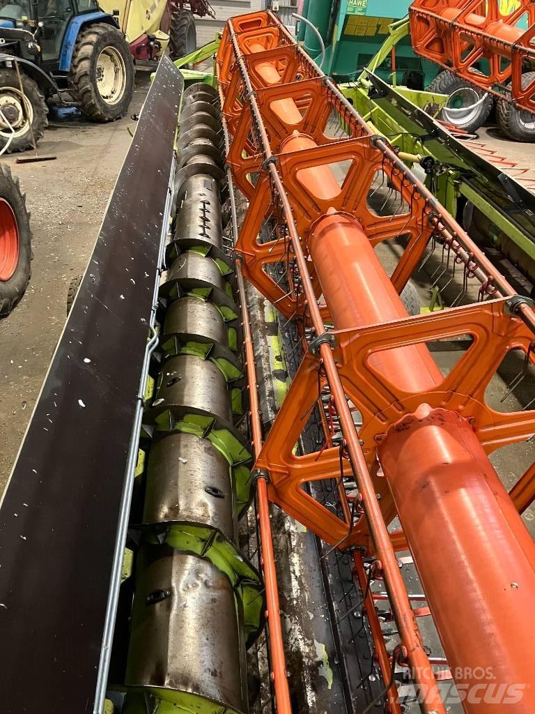 CLAAS C 900 رؤوس الحصادات الدراسات