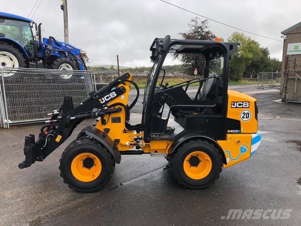 JCB 403 E معدات مناولة لأغراض الزراعة
