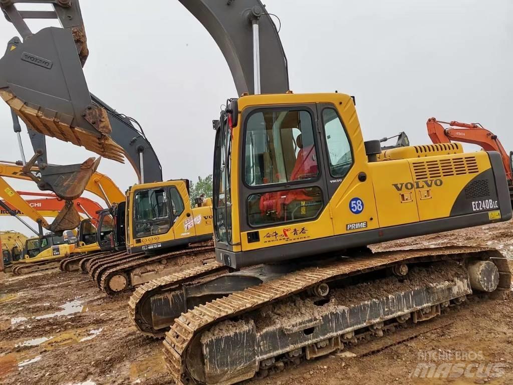Volvo EC 240 B LC حفارات زحافة