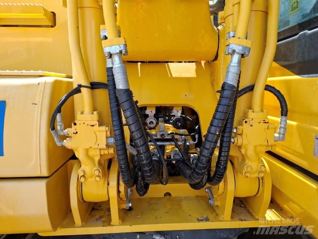 Komatsu PC 240 LC-10 حفارات زحافة