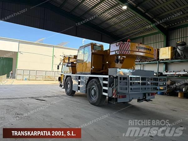 Liebherr LTM 1030-2 رافعات صالحة لكل أنواع الطرق