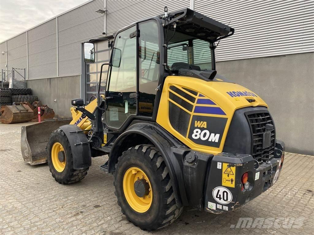 Komatsu WA80M-8EO لوادر متعددة الأغراض