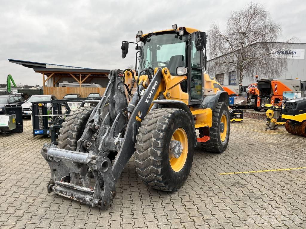 Volvo L 45 H لوادر بعجل