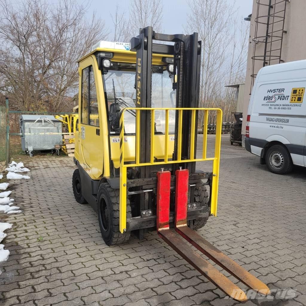 Hyster H 3.00 FT شاحنات الديزل