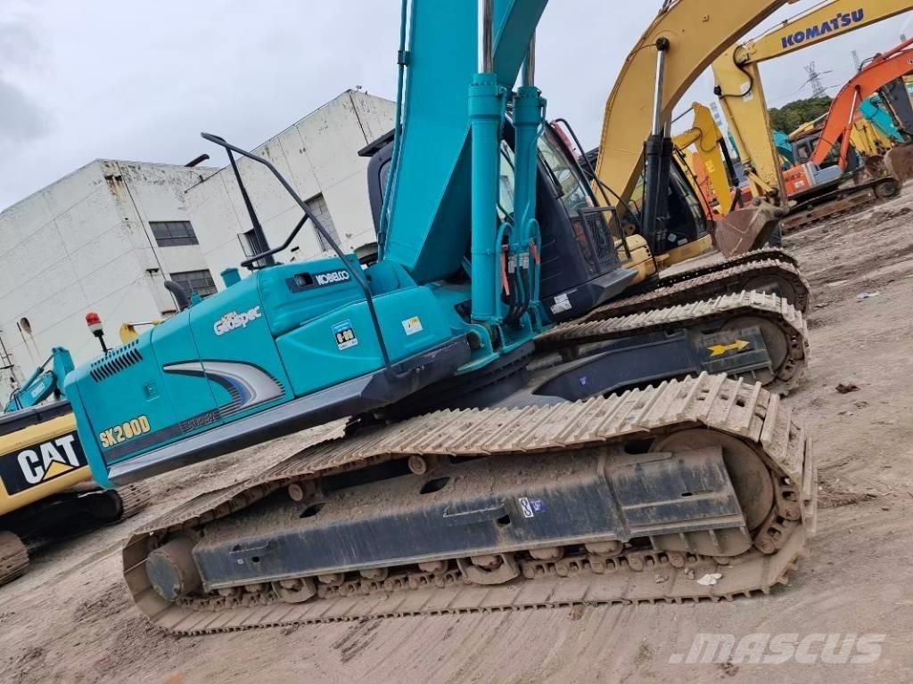 Kobelco SK 260 حفارات زحافة