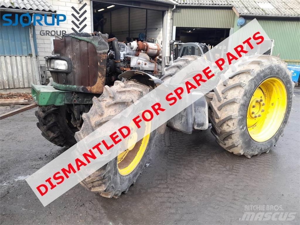 John Deere 6420 الجرارات