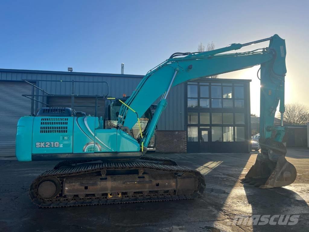 Kobelco SK 210-10E حفارات زحافة