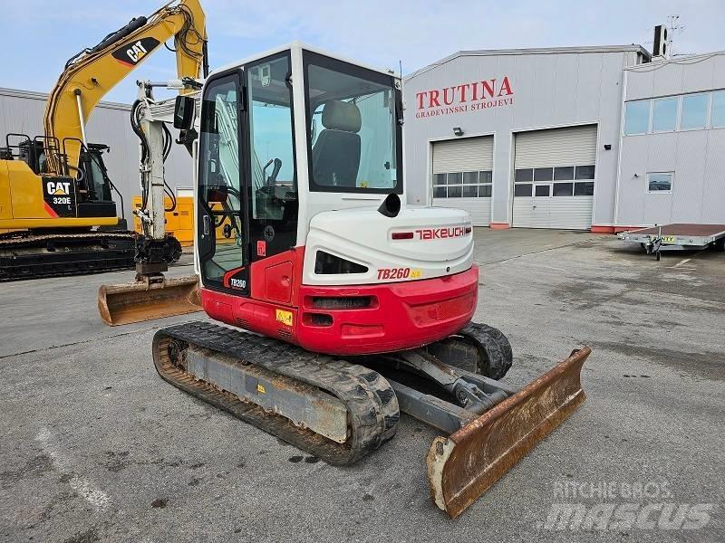 Takeuchi TB 260 حفارات صغيرة أقل من 7 طن (حفارات صغيرة)