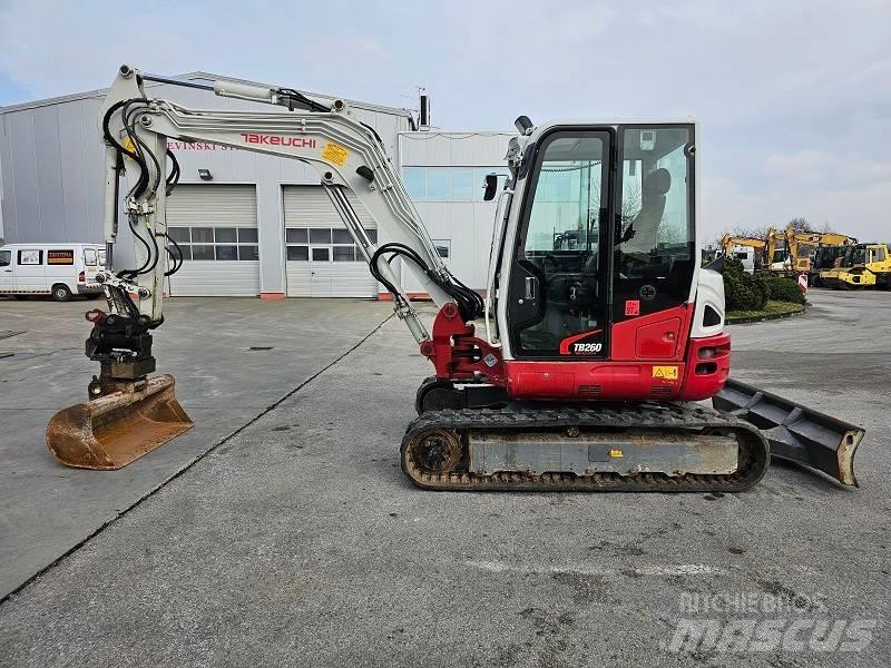 Takeuchi TB 260 حفارات صغيرة أقل من 7 طن (حفارات صغيرة)