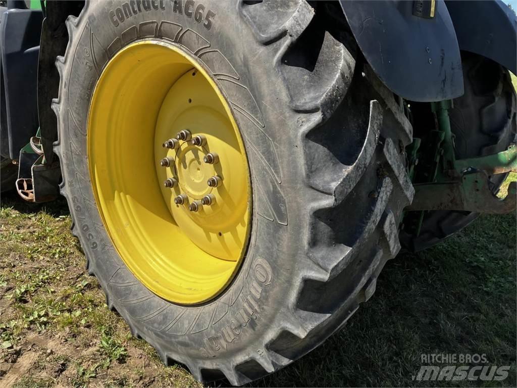 John Deere 6210R الجرارات