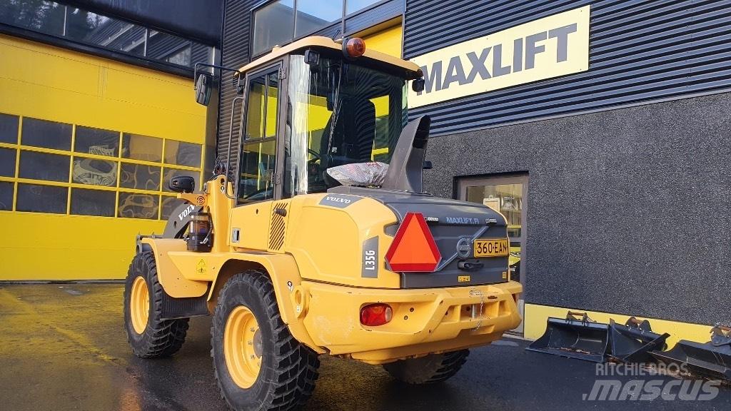 Volvo L 35 G لوادر بعجل