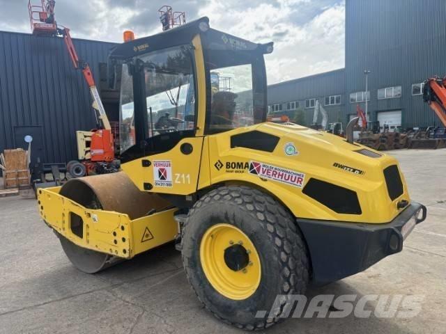 Bomag BW 177 D-5 مداحل أحادية الأسطوانة
