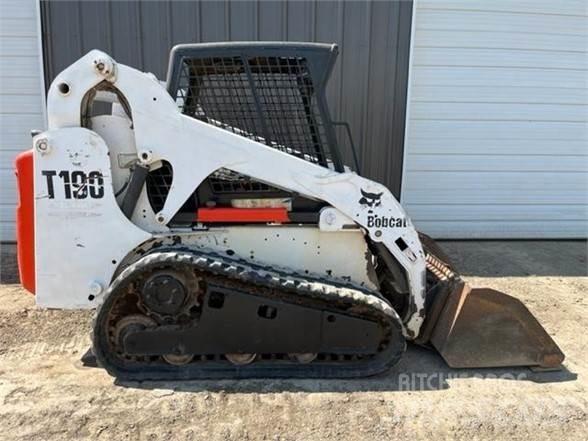 Bobcat T190 لوادر انزلاقية التوجيه