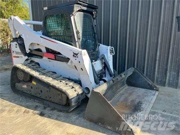 Bobcat T870 لوادر انزلاقية التوجيه