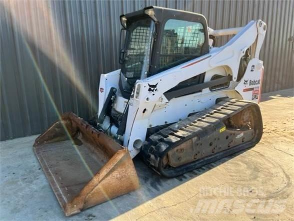 Bobcat T870 لوادر انزلاقية التوجيه