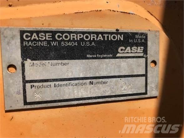 CASE 570L XT لوادر بعجل