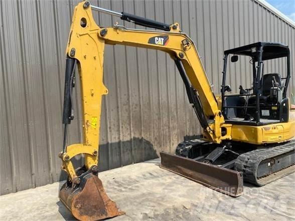 CAT 305.5E2 حفارات صغيرة أقل من 7 طن (حفارات صغيرة)