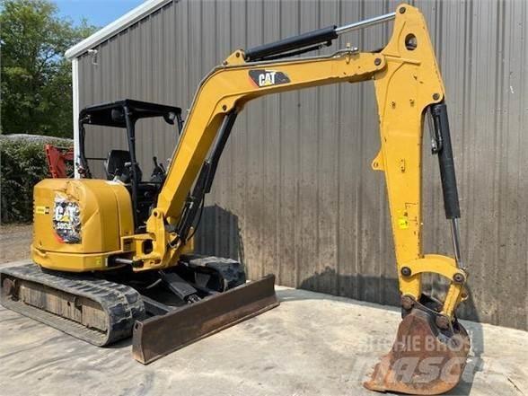 CAT 305.5E2 حفارات صغيرة أقل من 7 طن (حفارات صغيرة)