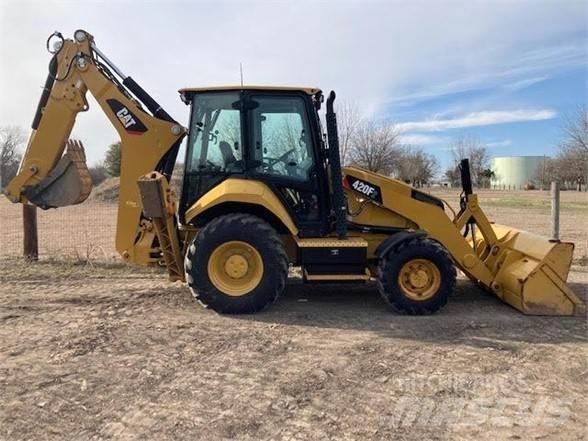 CAT 420F2 لوادر ذات جرافات عكسية