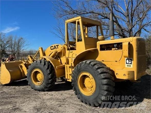 CAT 950 لوادر بعجل