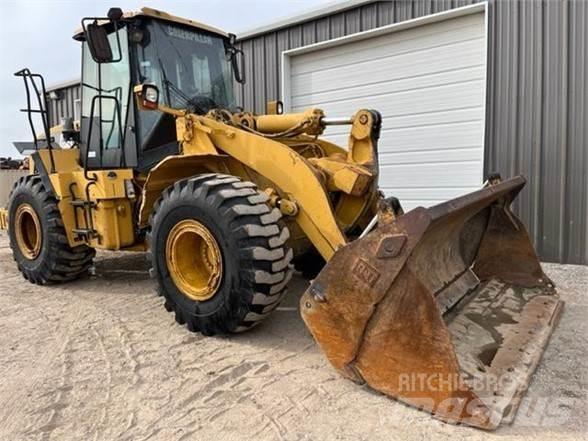 CAT 950 لوادر بعجل