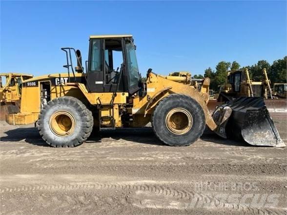 CAT 950G لوادر بعجل