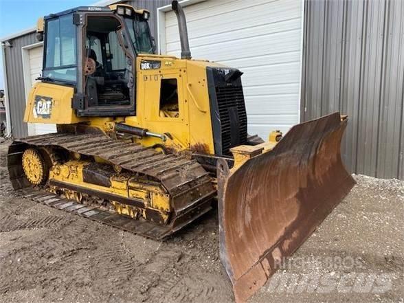 CAT D6K LGP بلدوزرات مجنزرة