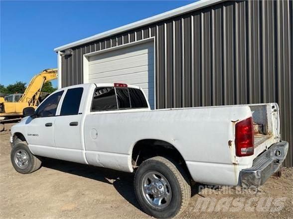 Dodge RAM 3500 شاحنات خفيفة/مفصلية الجوانب