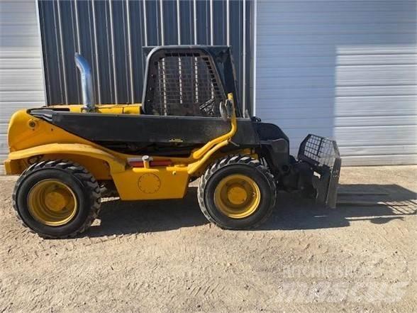 JCB 520 مناولات متداخلة