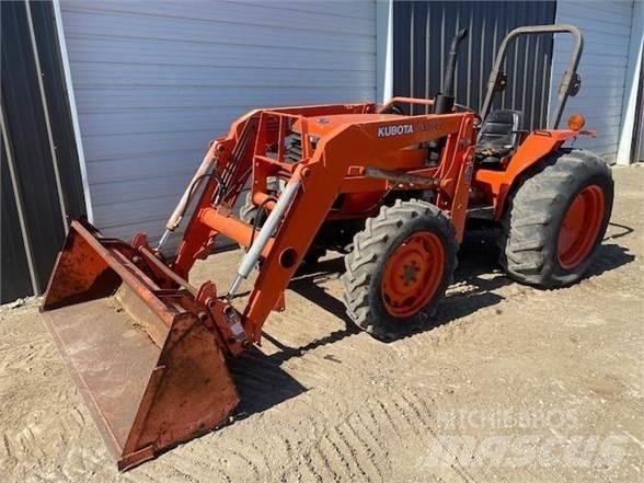 Kubota M4700 الجرارات