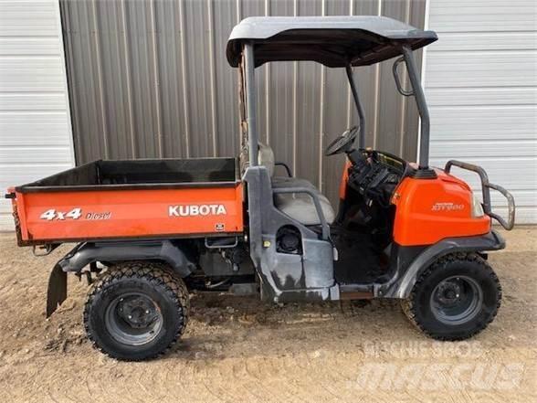 Kubota RTV900 مركبات لجميع التضاريس