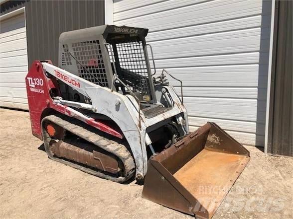 Takeuchi TL130 لوادر انزلاقية التوجيه