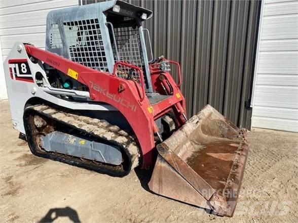 Takeuchi TL8 لوادر انزلاقية التوجيه