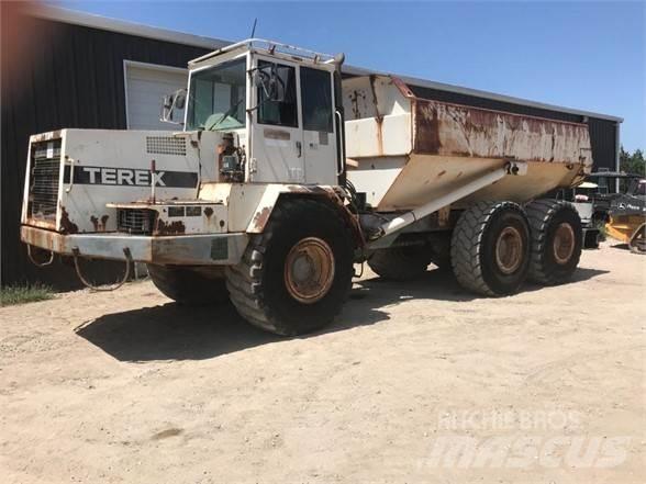 Terex TA27 ساحبات مفصلية