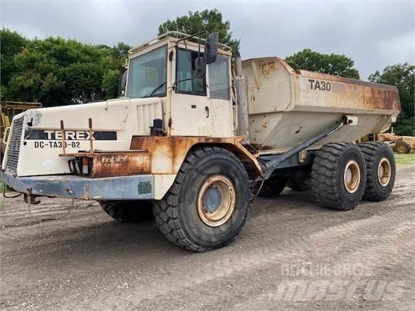 Terex TA30 ساحبات مفصلية