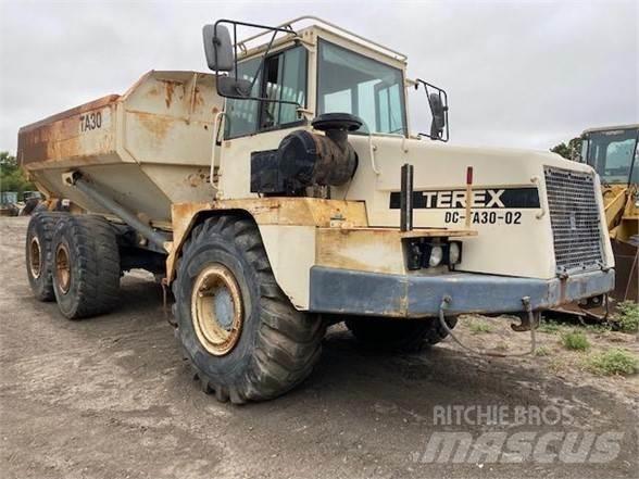 Terex TA30 ساحبات مفصلية