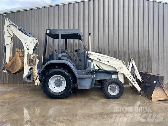 Terex TLB840R لوادر ذات جرافات عكسية