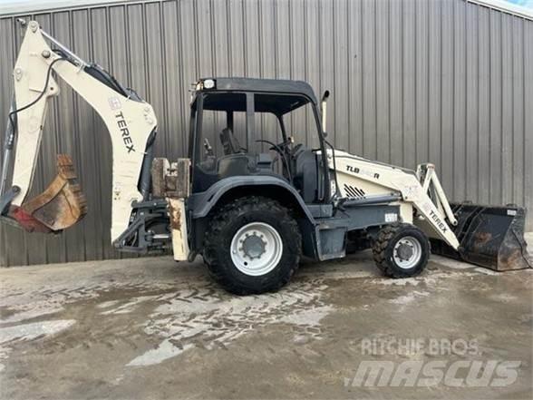 Terex TLB840R لوادر ذات جرافات عكسية