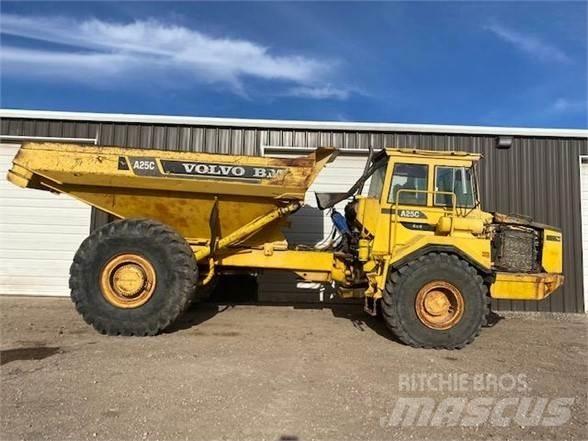 Volvo A25C ساحبات مفصلية