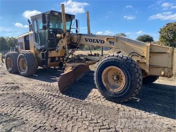 Volvo G730 VHP معدات تمهيد الطرق