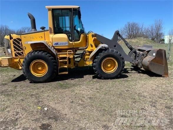 Volvo L60F لوادر بعجل