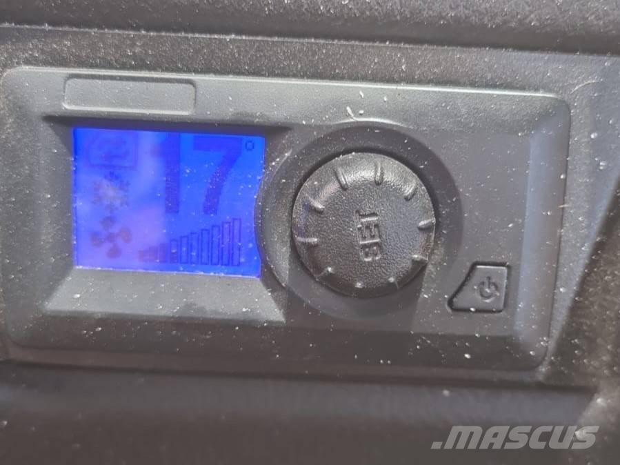 Ponsse Fox حصادات