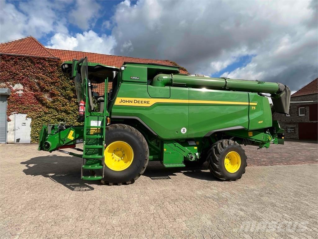 John Deere T5 600 حصادات