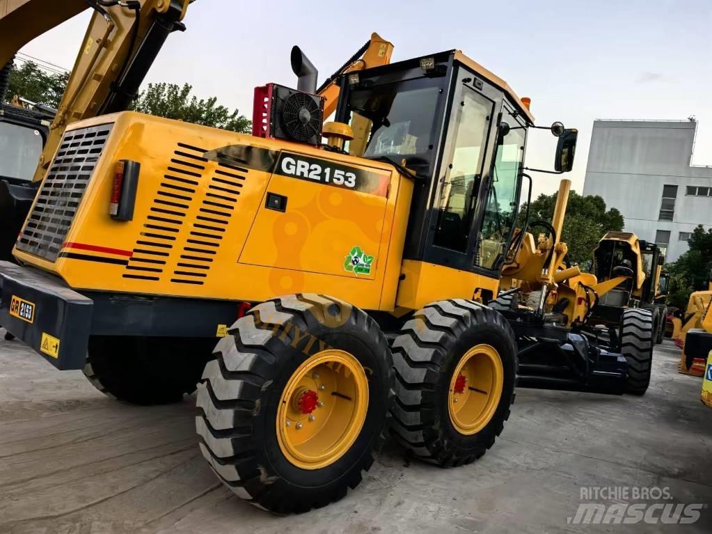 XCMG GR 2153 معدات تمهيد الطرق